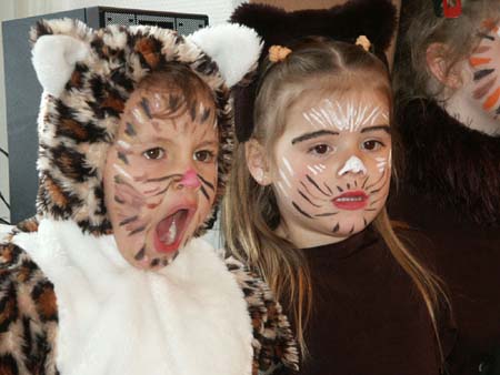 Kinderfest Reinfeld Schlossmäuse Katzen 10.4.2005